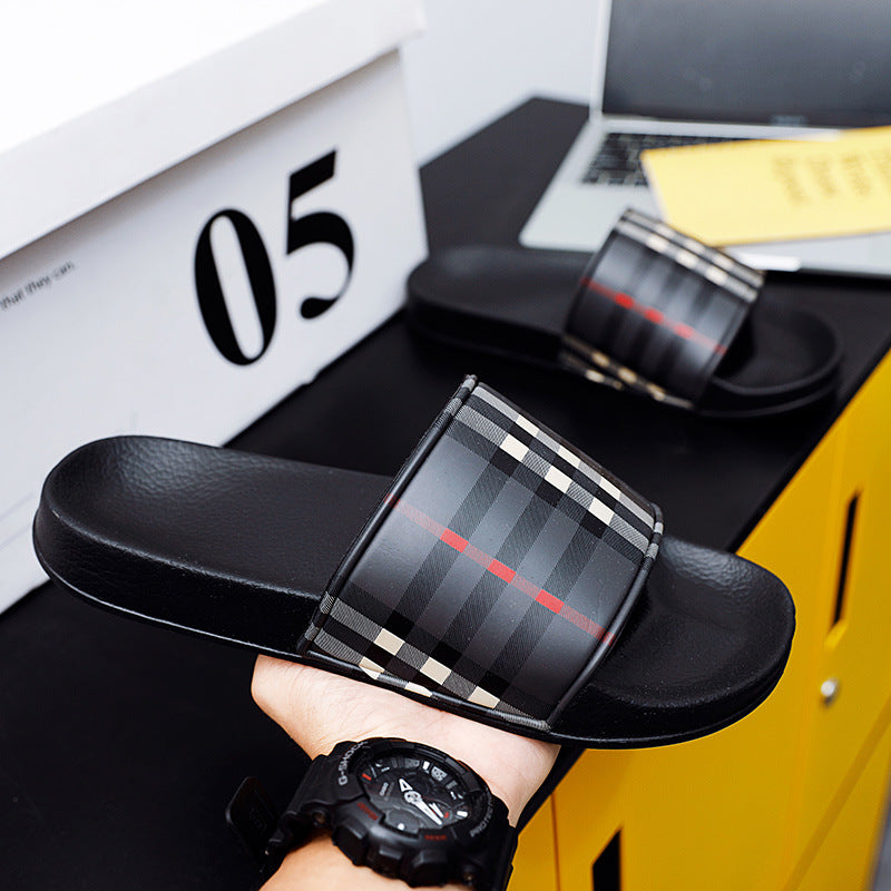 Nieuwe pantoffels voor heren, zomerkleding, persoonlijkheidstrend, casual, ademende sandalen voor heren met één woord