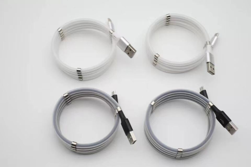 Magnetische opslagdatakabel Nieuwe Magic Rope siliconen magnetische snellaadkabel